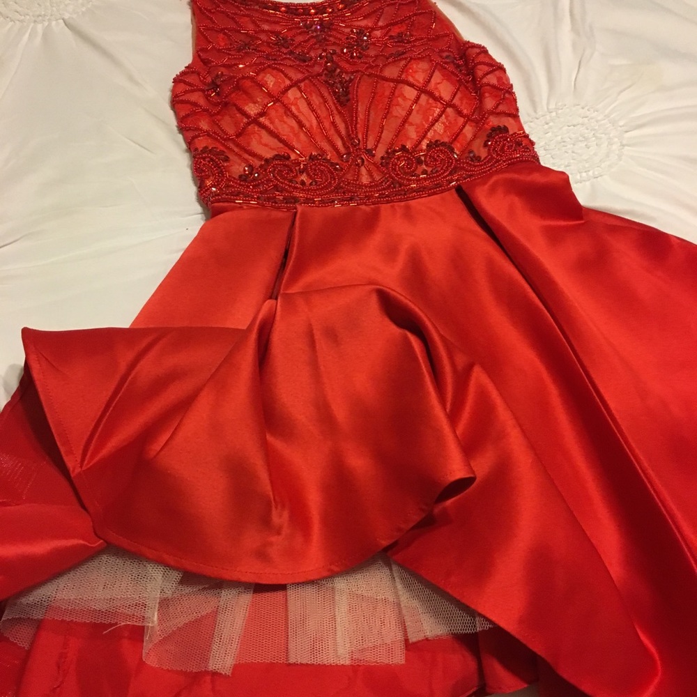 Lucci Lu/Red homecoming dress 💋❣️